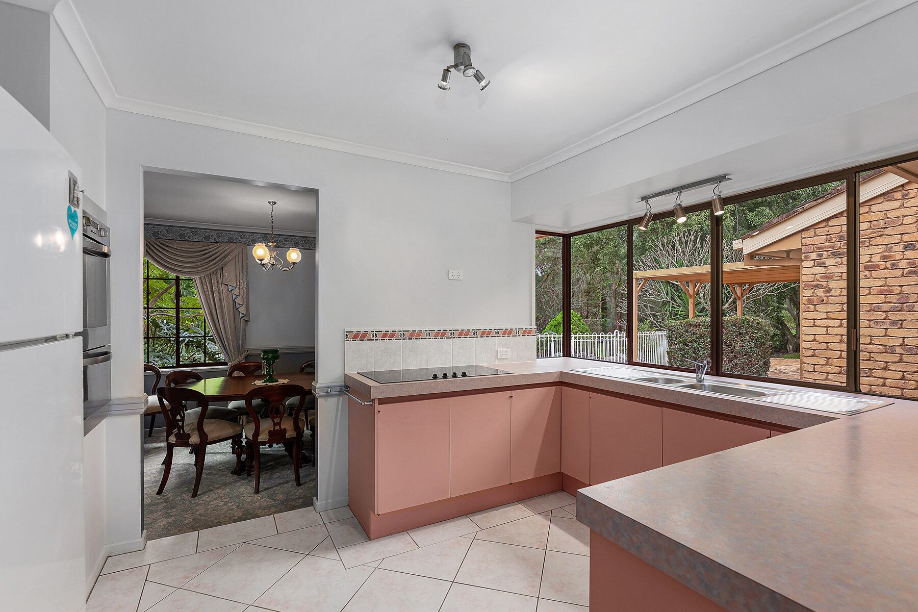 Before ā kitchen